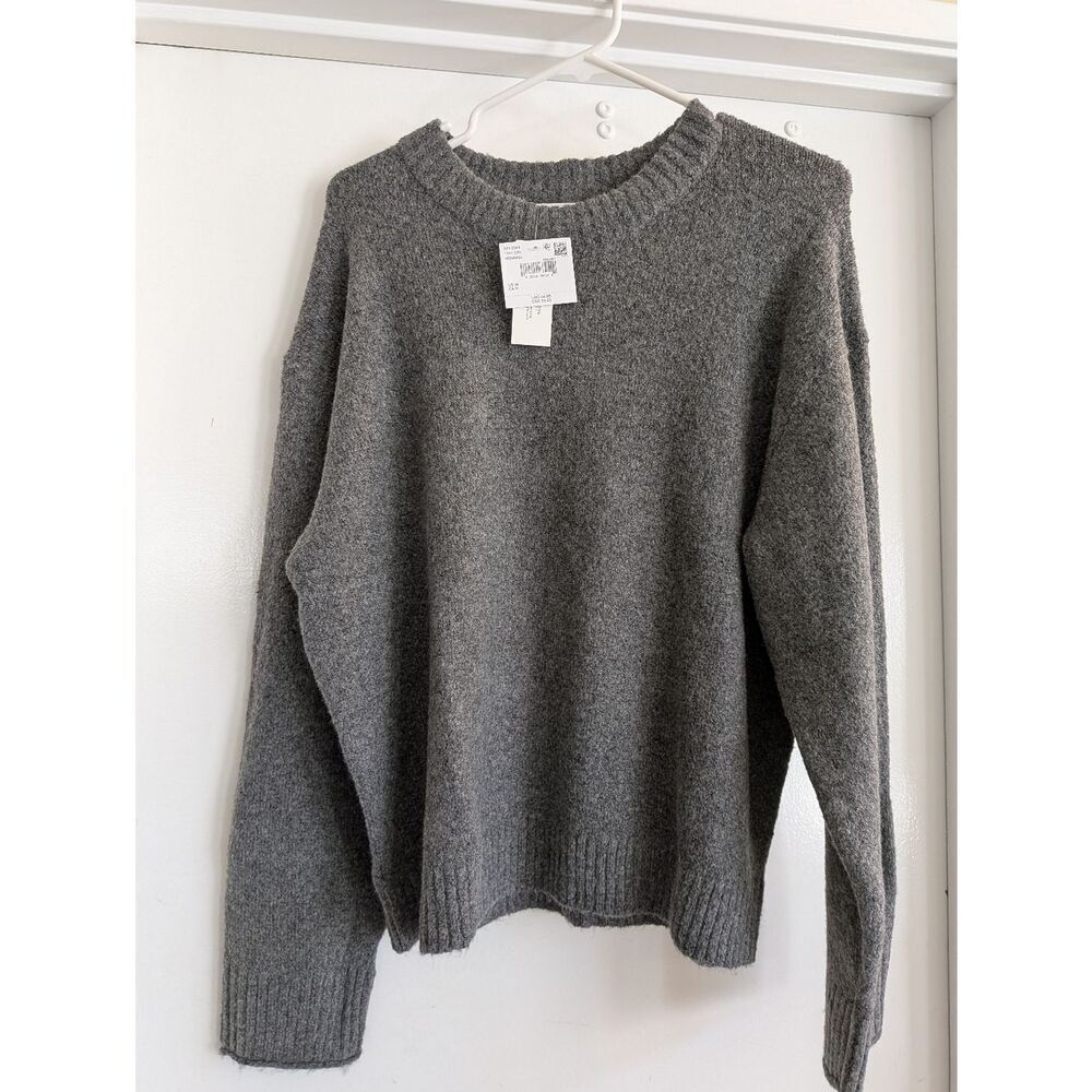 American Eagle Cozy Heather Gray Crewneck Sweater Size Medium NWT